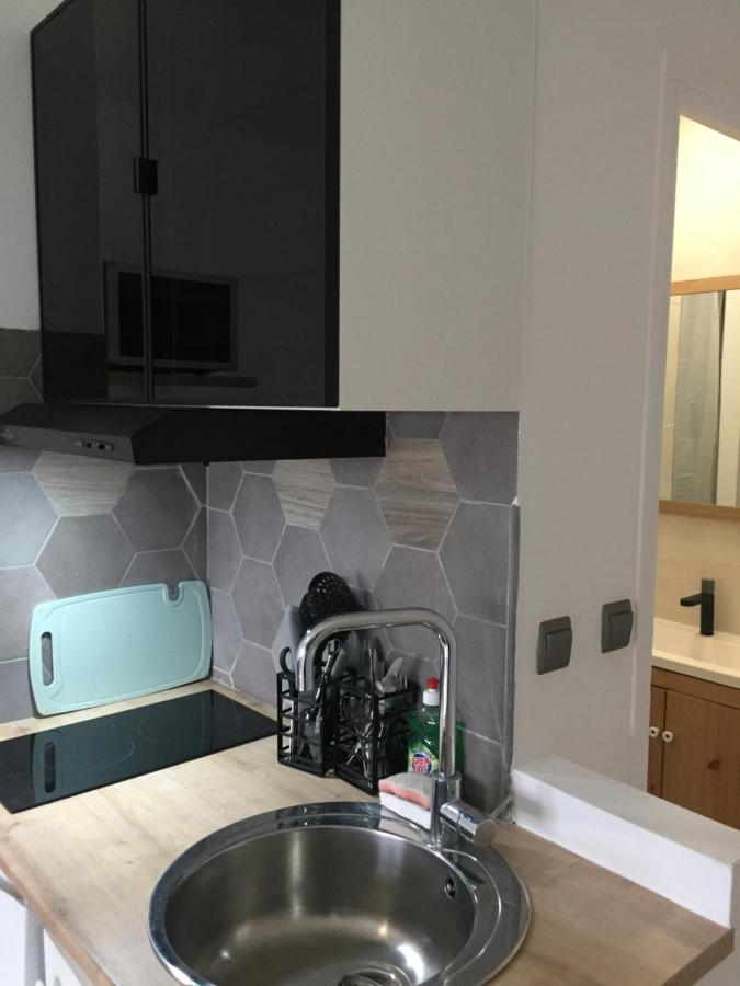 Studio Agreable Proche Gare Apartment Melun Exterior foto